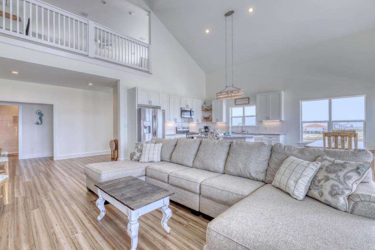 Salty Seahorse - Waterfront! Pet Friendly! Game Room, Pool Table, Beautiful Views - Room For The Whole Family Home Dauphin Island Buitenkant foto