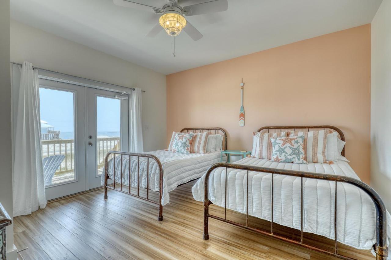 Salty Seahorse - Waterfront! Pet Friendly! Game Room, Pool Table, Beautiful Views - Room For The Whole Family Home Dauphin Island Buitenkant foto