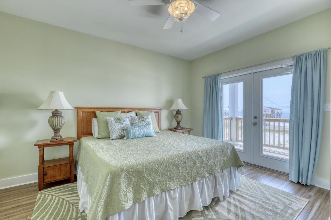 Salty Seahorse - Waterfront! Pet Friendly! Game Room, Pool Table, Beautiful Views - Room For The Whole Family Home Dauphin Island Buitenkant foto