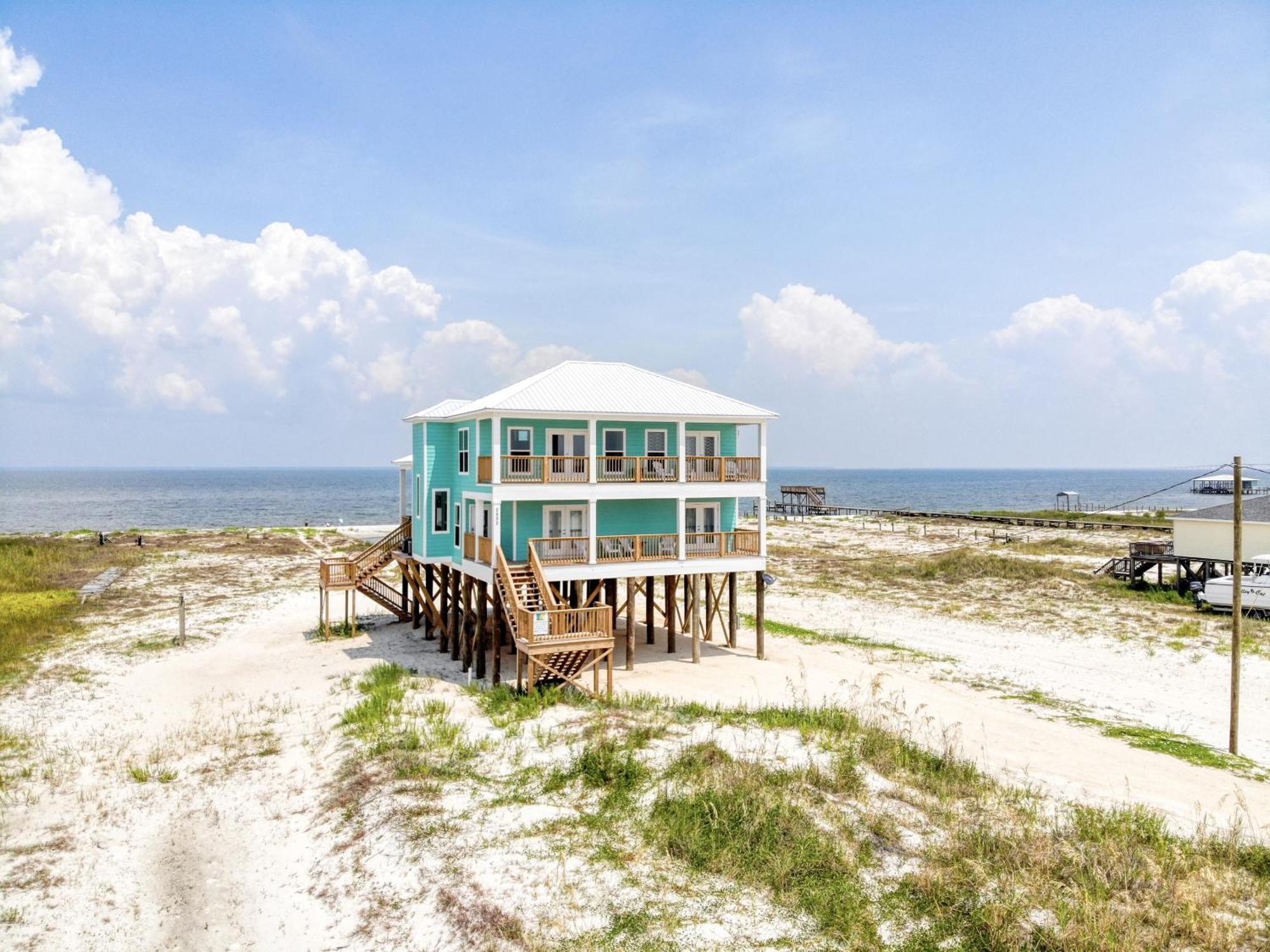 Salty Seahorse - Waterfront! Pet Friendly! Game Room, Pool Table, Beautiful Views - Room For The Whole Family Home Dauphin Island Buitenkant foto